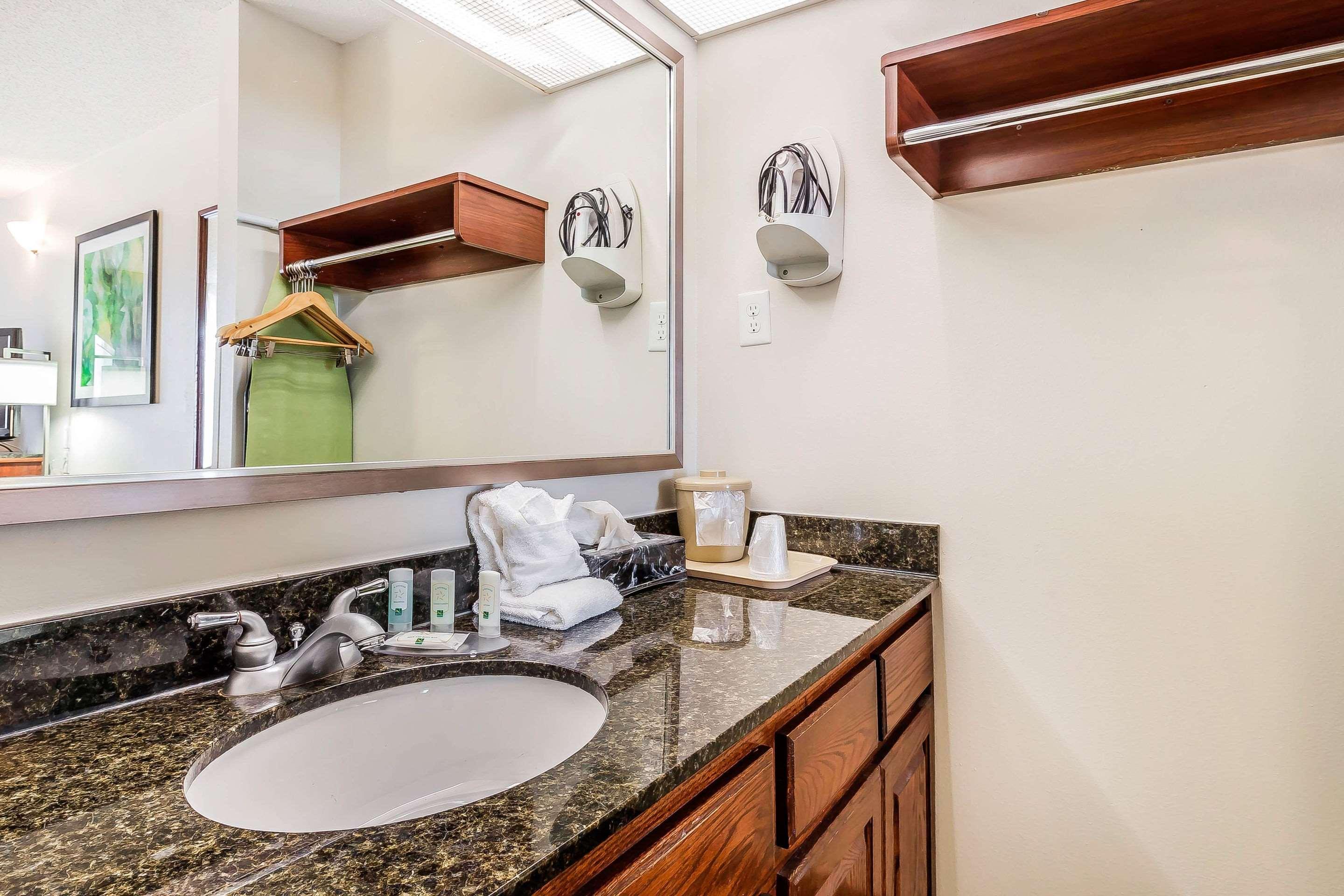 Quality Gallatin-nashville Metro Inn Gallatin