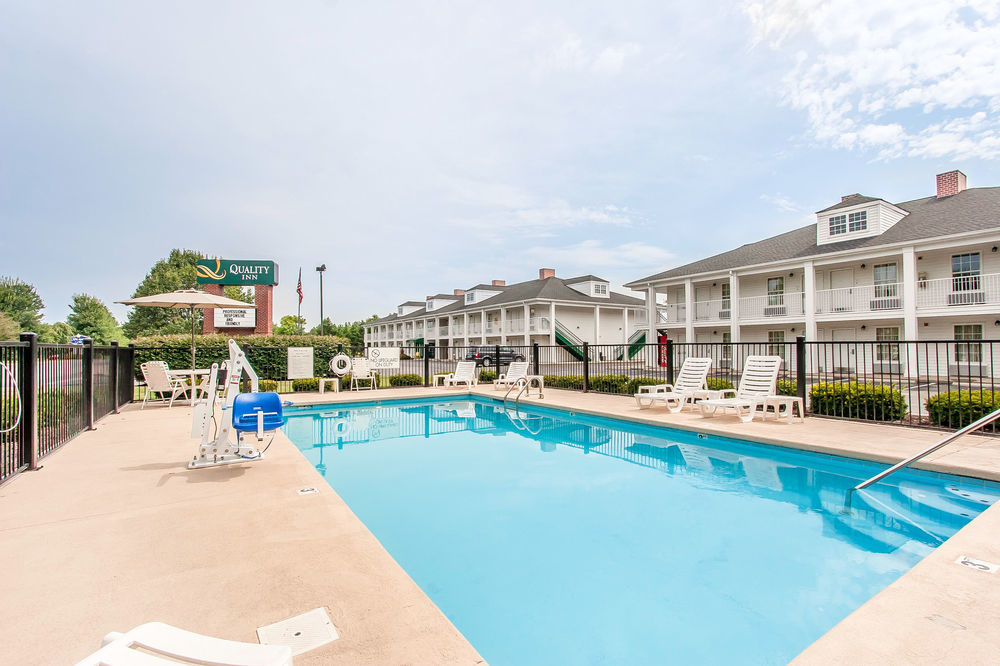 Inn Quality Gallatin-nashville Metro 2*